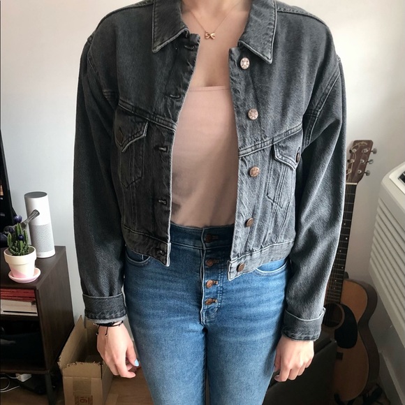 Gray Cropped Oversized Jean Jacket - Picture 4 of 5